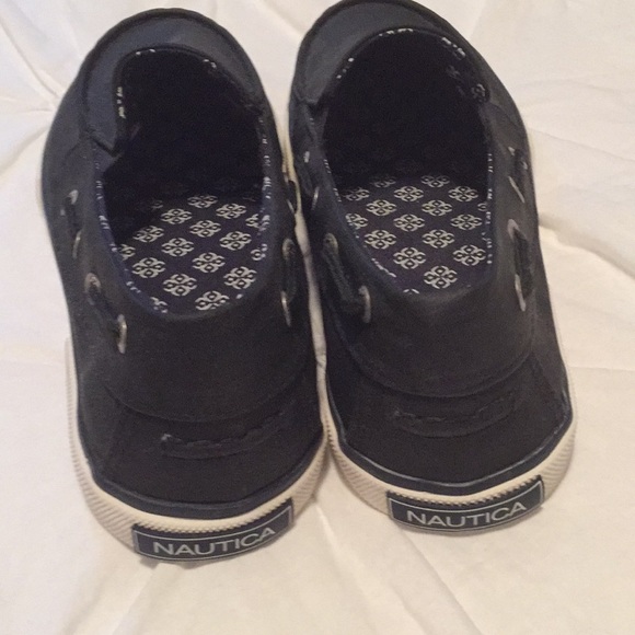 Nautica boys size 5 New shoes Navy blue - Picture 4 of 4